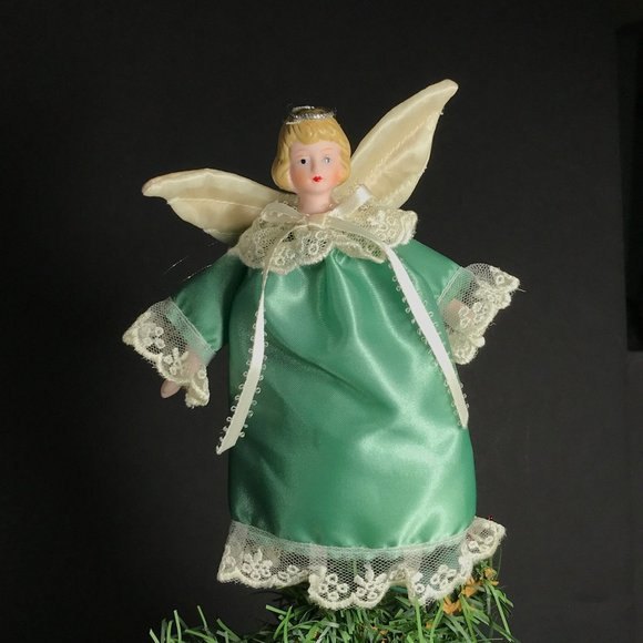 1 Vintage Angel Christmas Ornament, porcelain head arms angel small tree topper - Picture 7 of 10